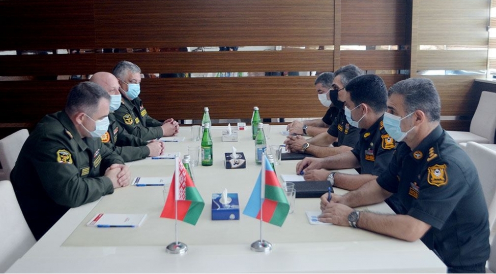 azerbaycan-ve-belarus-herbi-tibb-mutexessisleri-arasinda-ishchi-gorushu-kechirilib