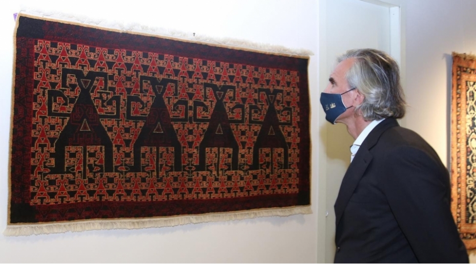 xalcha-seneti-menalarin-tekamulu-adli-sergi-achilib