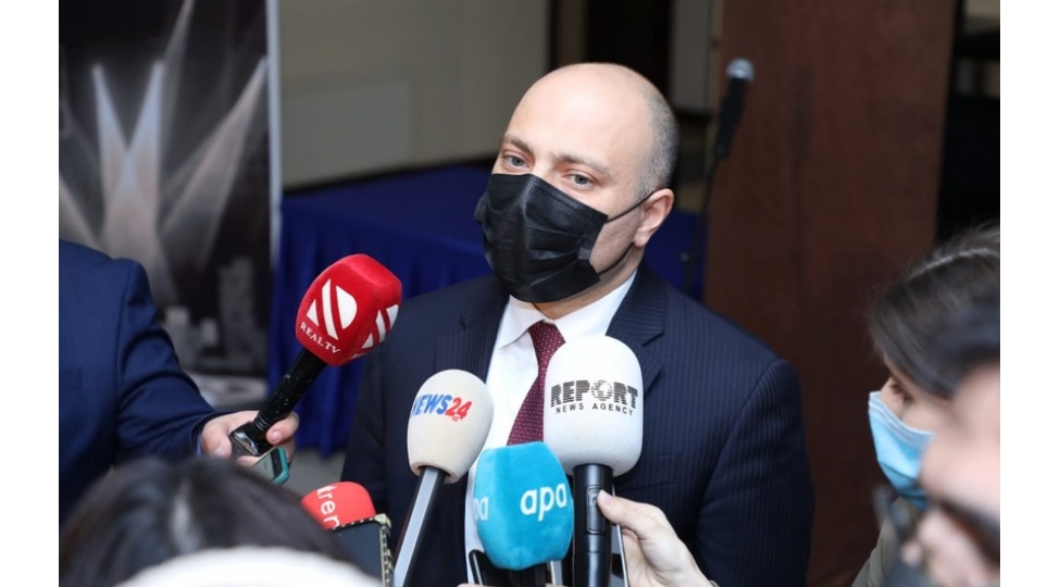 nazir-yunesco-nun-edaletli-ve-qerezsiz-movqe-tutmasini-gozleyirik