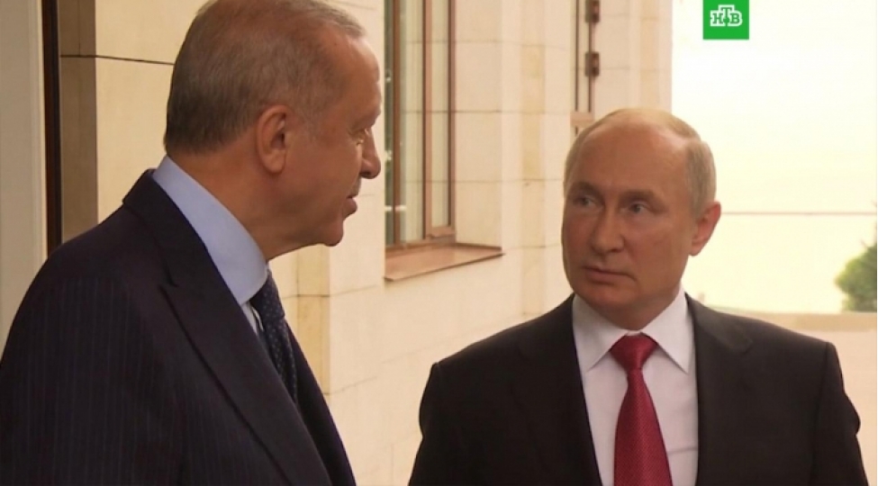 putin-erdogana-sputnik-vle-peyvend-olunmagi-teklif-edib-video