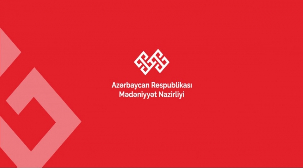 medeniyyet-nazirliyinde-kinoteatr-rehberleri-ile-gorush-kechirilib