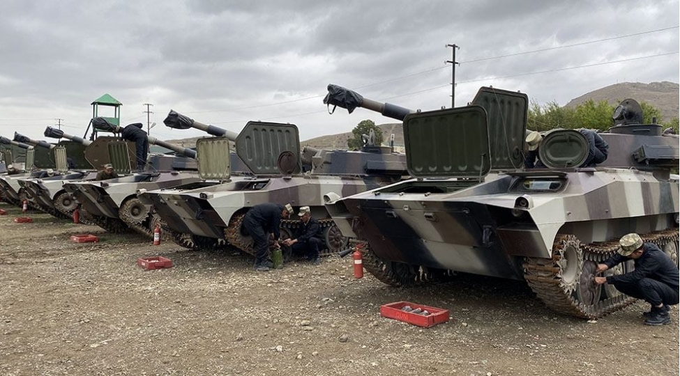 ordumuzda-qish-movsumune-hazirliq-bashlayib-video