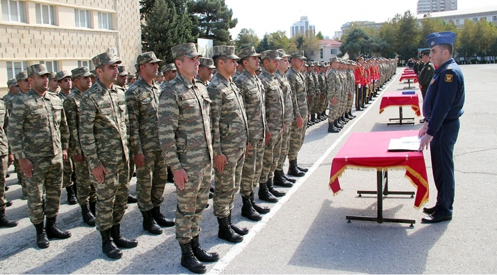 muddetden-artiq-heqiqi-herbi-xidmet-herbi-qulluqchularinin-hazirligi-kursunun-novbeti-buraxilishi