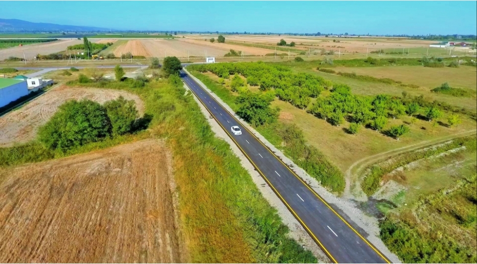 shabranin-padar-kendinin-avtomobil-yolu-yeniden-qurulub-fotovideo