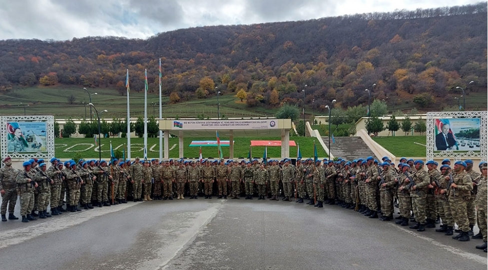 mudafie-naziri-yeni-yaradilan-komando-herbi-hissesinde-olub-video