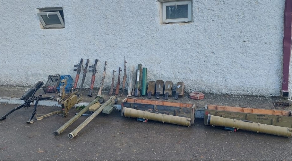 xocavendde-dushmenin-terk-etdiyi-movqelerde-silah-sursat-ashkarlanib