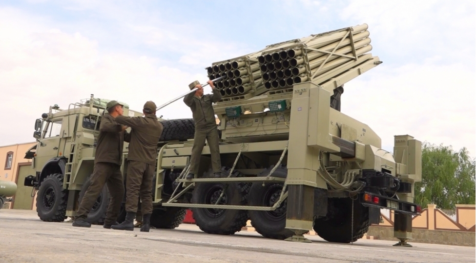 naxchivanda-herbi-hisseler-qisha-tam-hazirdir