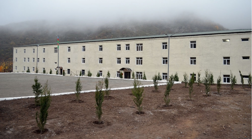 azad-olunan-rayonlarda-yeni-insha-edilen-herbi-obyektler-istifadeye-verilib-video