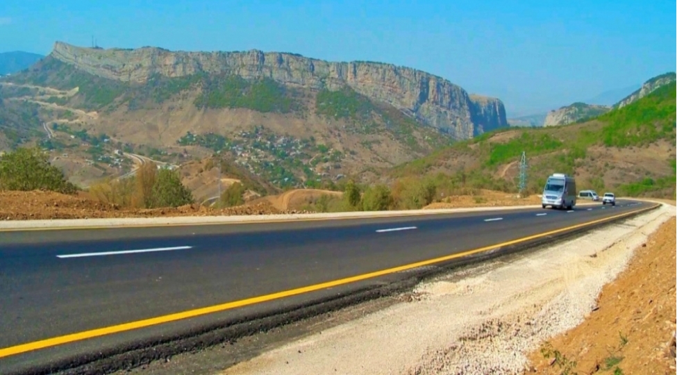 qarabag-ve-sherqi-zengezurda-icra-olunan-yol-layihelerinin-cari-veziyyeti-achiqlanib-video