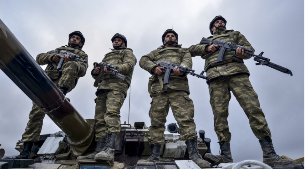 bu-herbi-qulluqchulara-yashayish-sahesi-verilecek