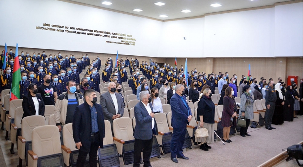 shehid-elchin-hesenlinin-anim-merasimi-kechirilib-foto