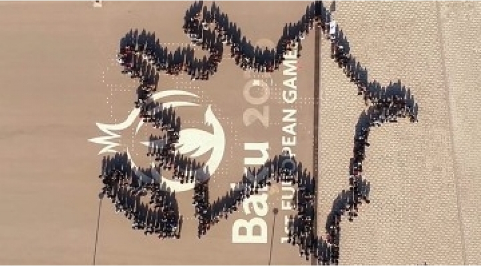 zefer-gunun-mubarek-azerbaycan-adli-fleshmob-kechirilib-video
