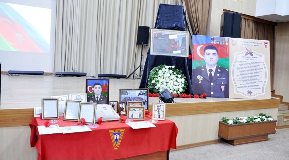 herbi-liseyde-shehid-mayor-asiman-eliyevin-xatiresi-yad-edilib