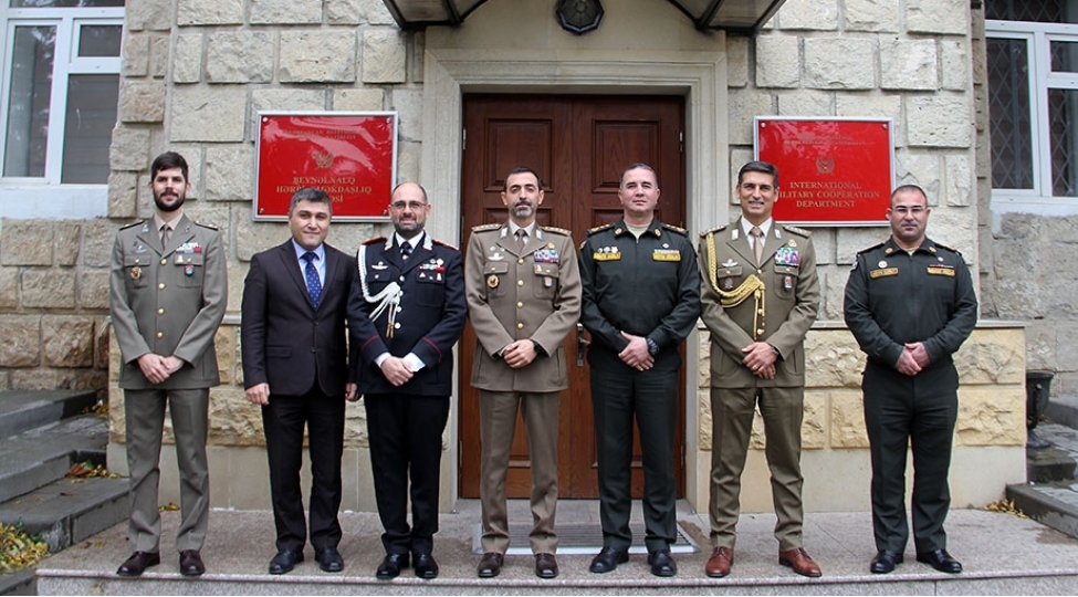 azerbaycan-ile-italiya-arasinda-herbi-emekdashliq-meseleleri-muzakire-olunub