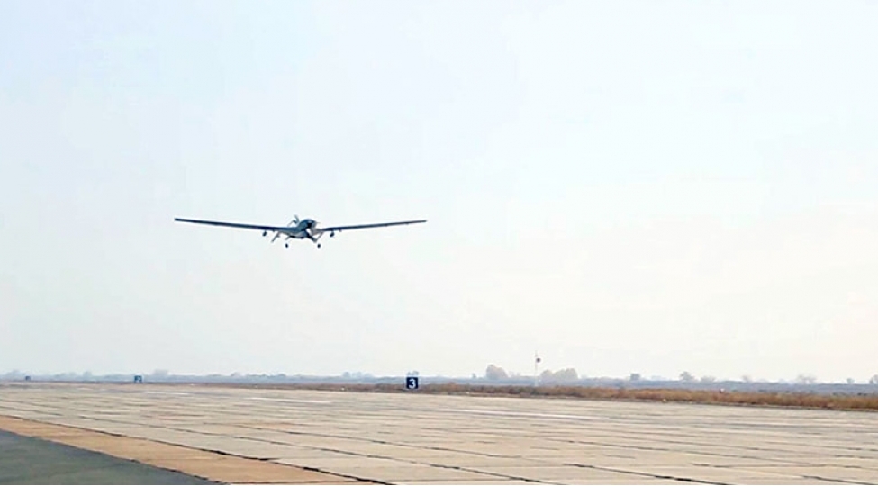 bayraktar-pua-larimiz-telim-meshq-uchushlari-yerine-yetirib