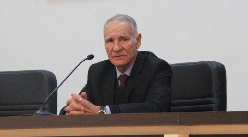 koronavirusa-yoluxan-taninmish-diktorun-son-durumu-achiqlanib