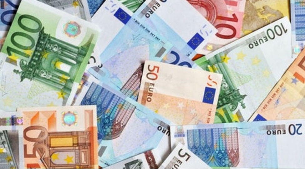 eskinaslarda-meshhurlarin-simasi-olacaq