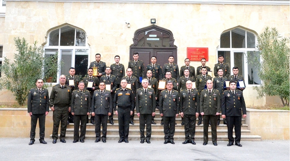 herbi-tibb-fakultesinde-rezidentlerin-buraxilish-merasimi-kechirilib