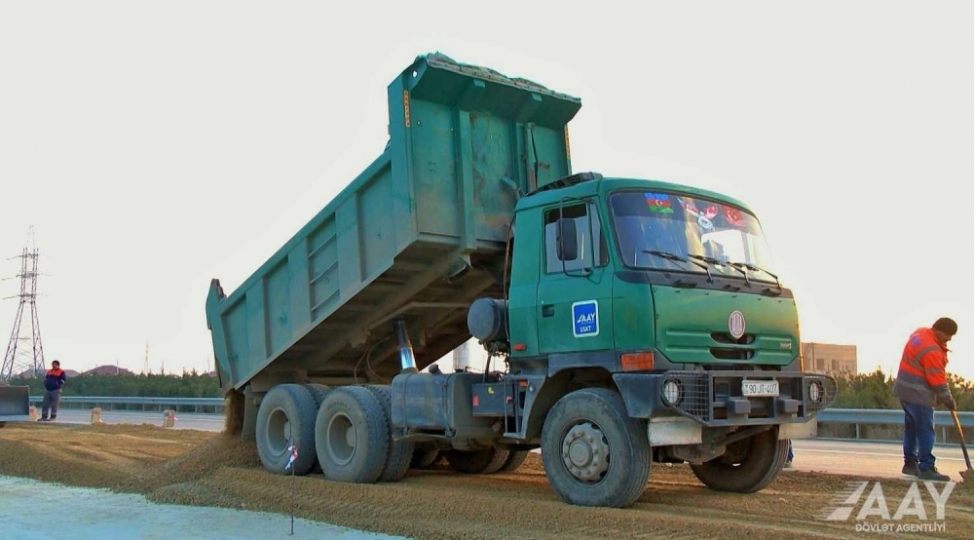 tagiyev-sumqayit-yolu-4-zolaqli-olacaq-fotovideo