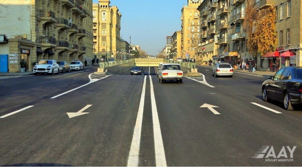 bakinin-aga-nemetulla-kuchesi-temir-olunub-fotovideo