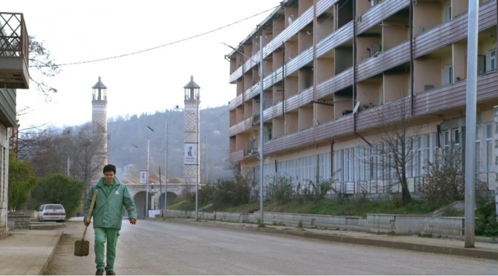 shushani-temizleyenler-yashasin-filmine-chekilibler-video