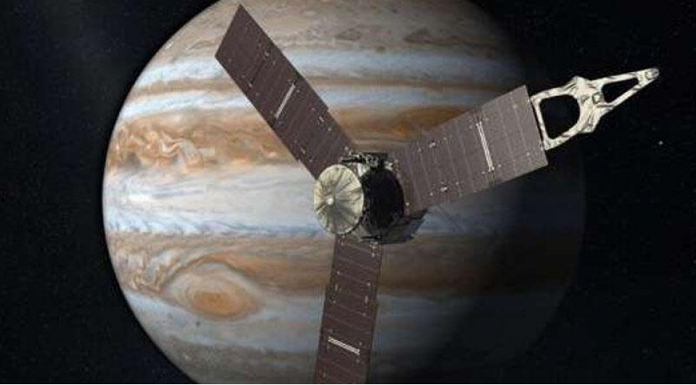 alimler-kosmosdan-gelen-sesi-qeyde-alib-dinledi-ve-video