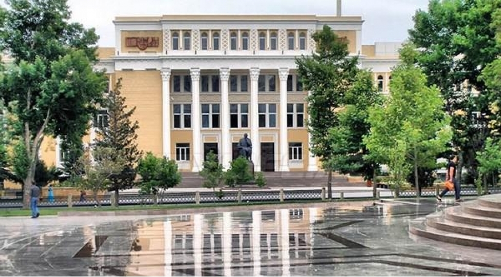 milli-musiqi-enenelerini-yarim-esr-boyuncalayiqince-davam-etdiren-kafedra-baki-musiqi-akademiyasi-100