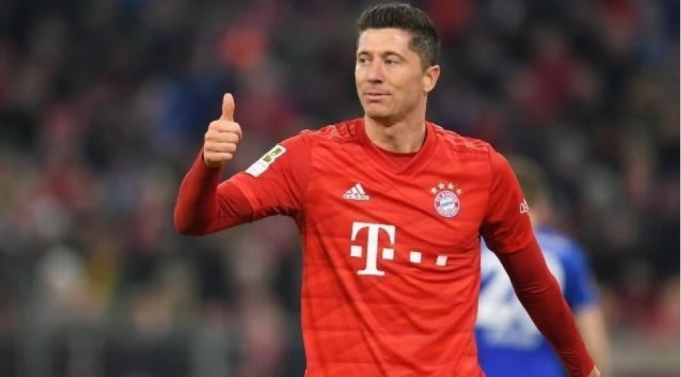 levandovskinin-gozel-qolu-video