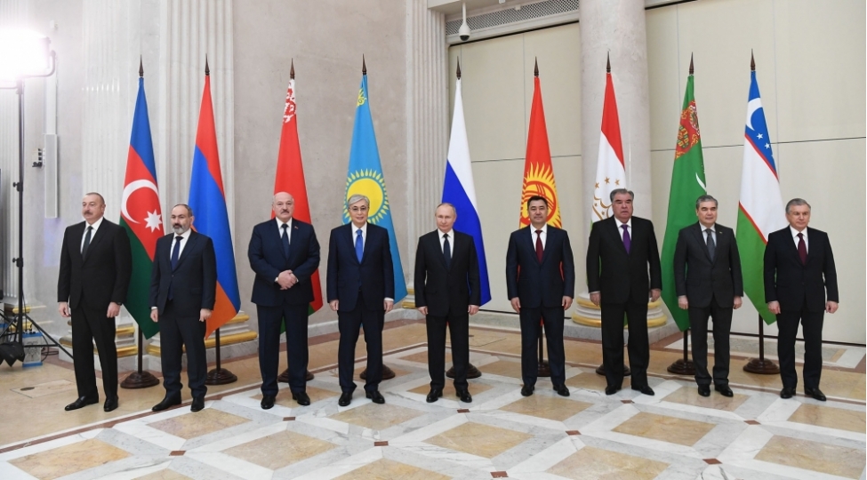 mdb-dovlet-bashchilarininqeyri-resmi-gorushu-kechirilib-yenilenib