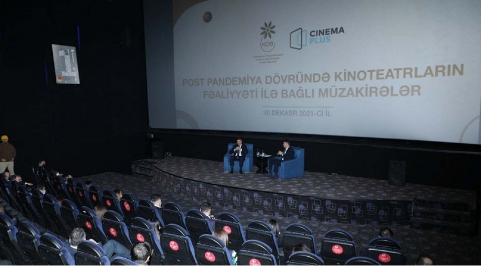 kinoteatrlarin-fealiyyeti-muzakire-edilib