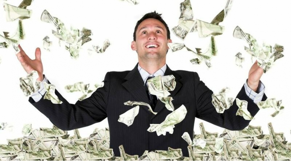 2021-ci-ilin-en-varli-10-insani-siyahi