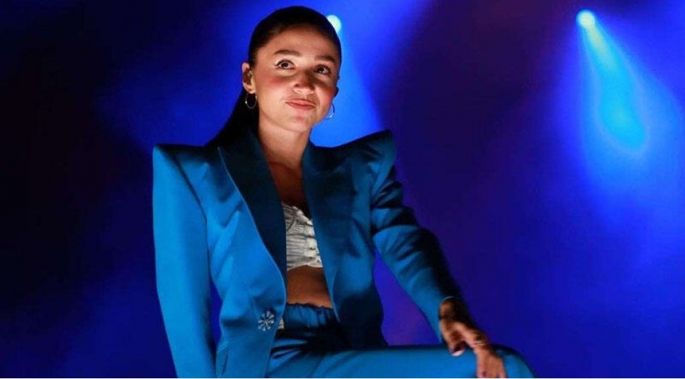 zeynep-bastik-bakiya-gelir