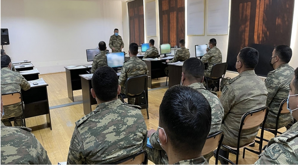 azerbaycan-ordusunda-tabor-komandirleri-ile-toplanishlar-kechirilir