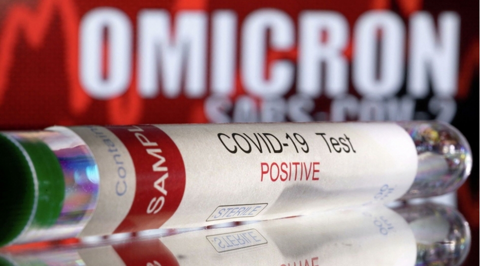 omikron-3-gun-erzinde-simptomlarini-gosterir