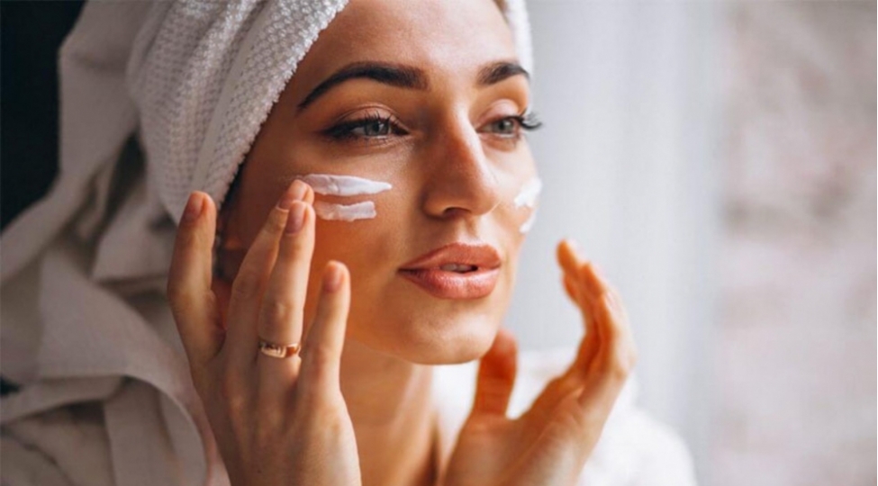 uz-derisini-nemlendirmenin-en-qisa-yolu