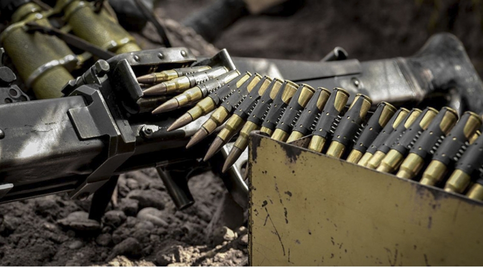 din-emeliyyat-kechirib-silahli-shexsler-tutulub-video