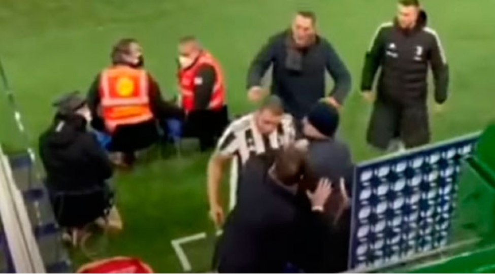 bonnuchchi-cerimelendi-metbuat-katibini-itelediyi-uchun