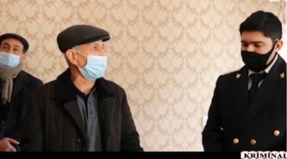 qayinata-deyib-ki-olenden-sonra-gelininin-uz-derisini-de-soyub-video