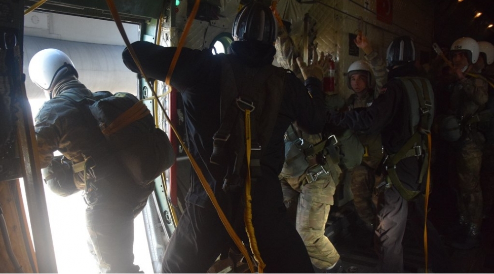 azerbaycan-ordusunun-herbchileri-turkiyede-telim-kursunda-foto