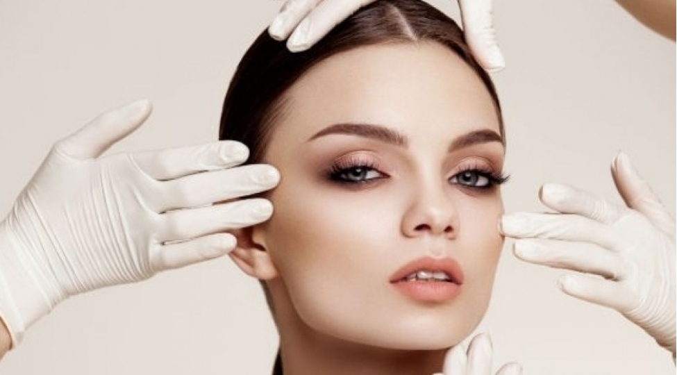 plastik-emeliyyatlar-haqqinda-bilmediklerimiz-foto