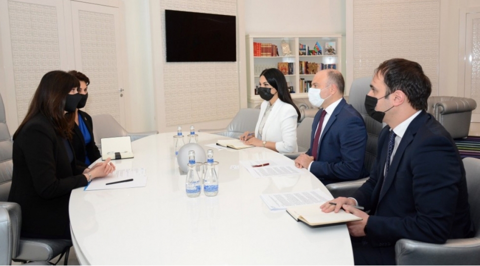 anar-kerimov-bmt-numayendesine-medeniyyet-namine-sulh-qlobal-chagirishibarede-melumat-verib