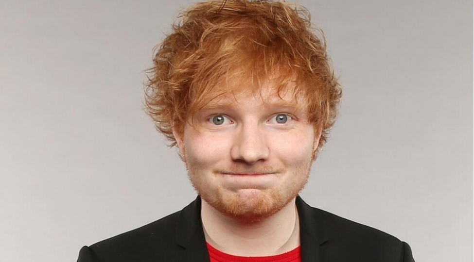 mobil-telefondan-chox-istifadeye-etdiyine-gore-depressiyaya-dushub