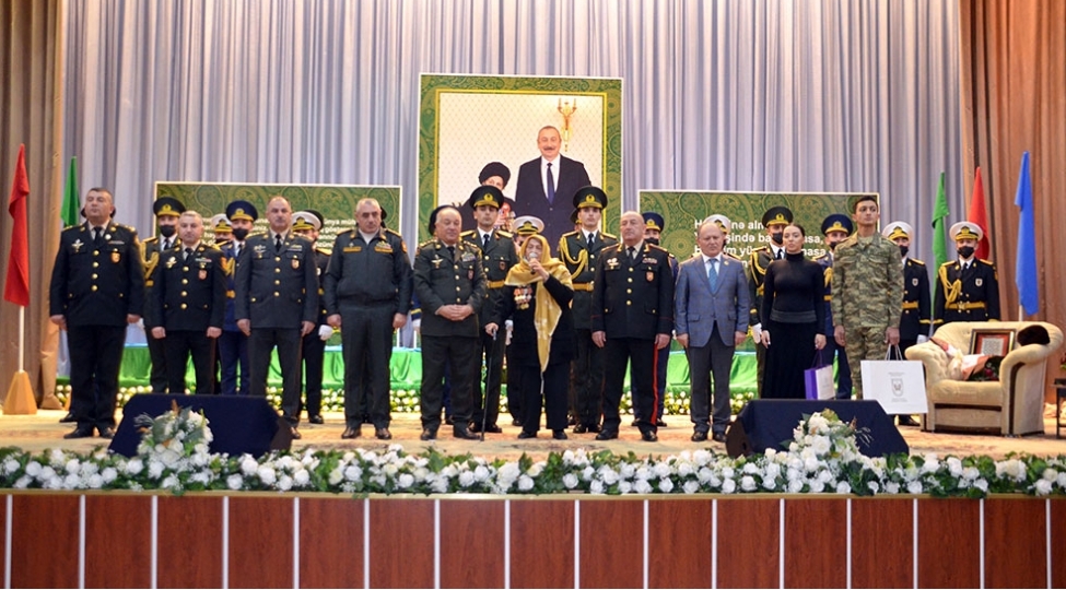 her-kim-yuz-il-yashamasa-adli-vetenperverlik-tedbiri-kechirilib-foto