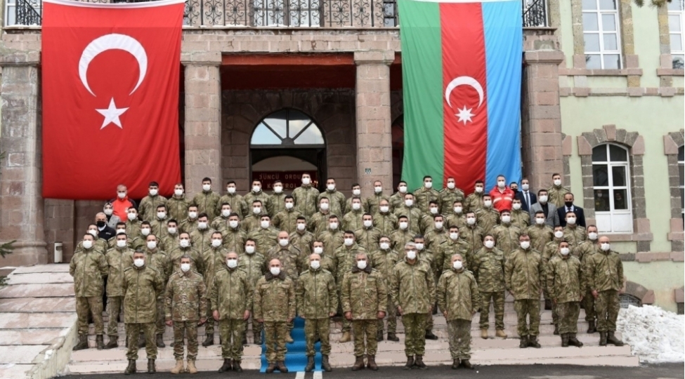 kerem-mustafayev-turkiyede-sarsilmaz-qardashliq-teliminin-kechirildiyi-merkezde-olub-foto