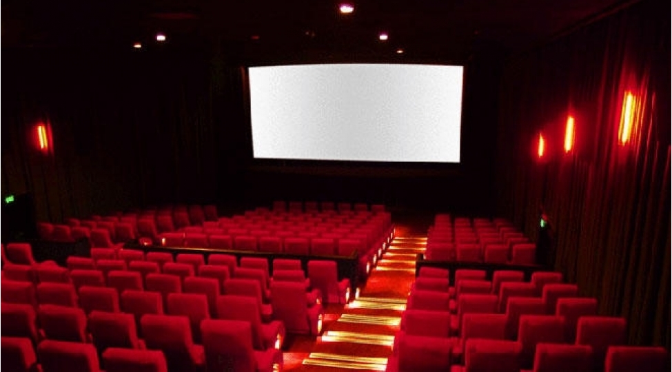 kinoteatrlarda-xarici-filmler-niye-ana-dilinde-seslendirilmir