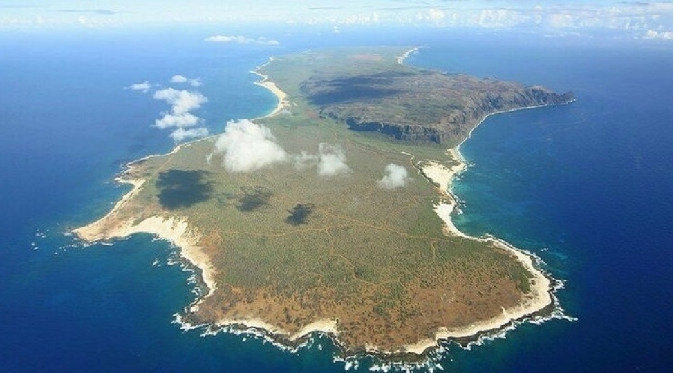 bu-havay-adasi-100-ildir-ki-insanlarin-uzune-qapalidir-foto
