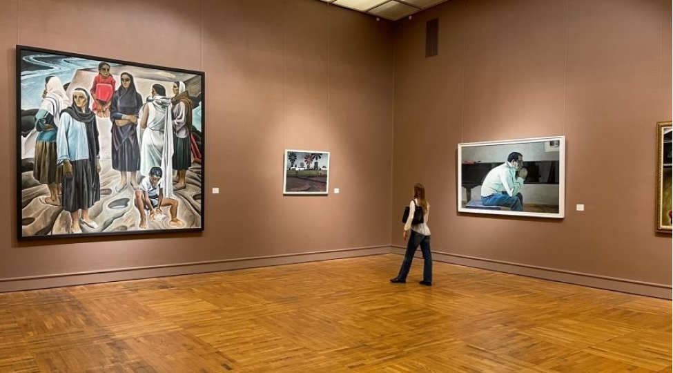 yeni-tretyakov-qalereyasinda-xalq-ressami-tahir-salahovun-eserlerinden-ibaret-sergi-achilib-foto