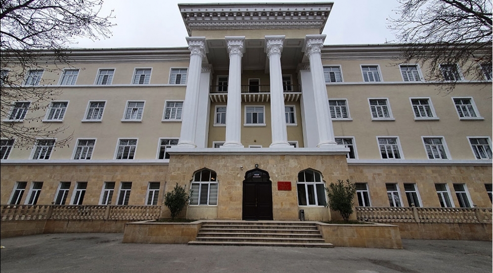 azerbaycan-tibb-universitetinin-herbi-tibb-fakultesine-qebul-qaydalari