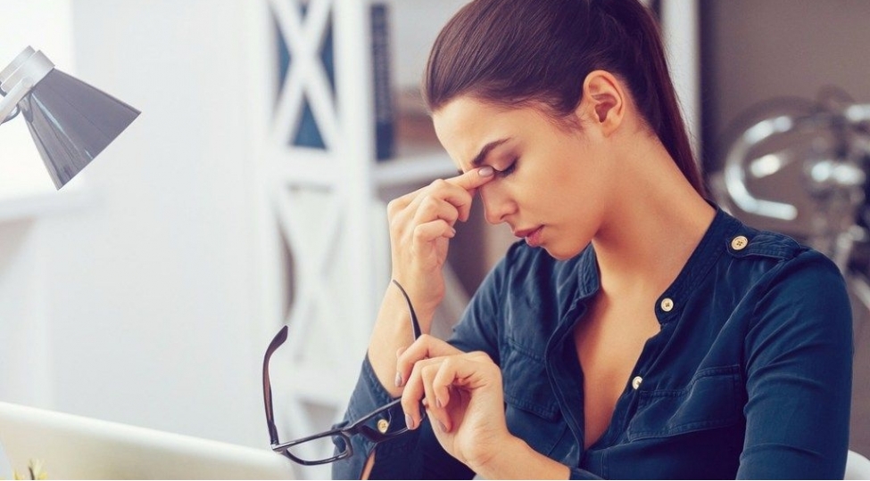 ofisde-ishleyenler-hansi-xesteliklerle-uzleshir