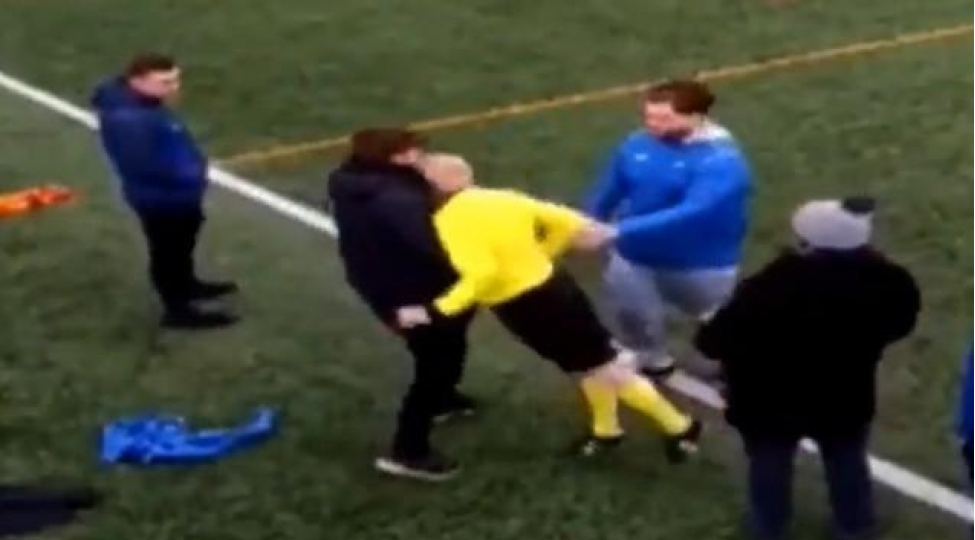 hakim-azarkeshe-kelle-vurdu-video